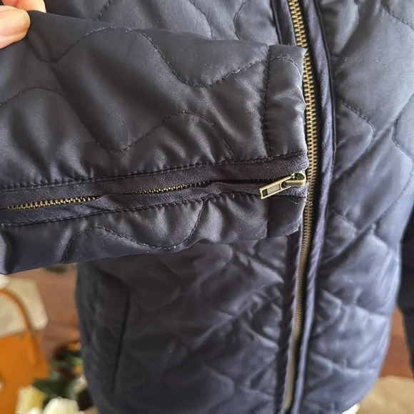 H&M L.O.G.G. Diamond Quilted Navy Jacket Size 8 - Picture 4 of 13